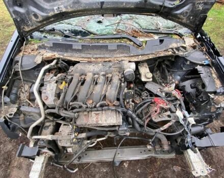 Серый Рено Меган, объемом двигателя 2 л и пробегом 777 тыс. км за 1000 $, фото 3 на Automoto.ua