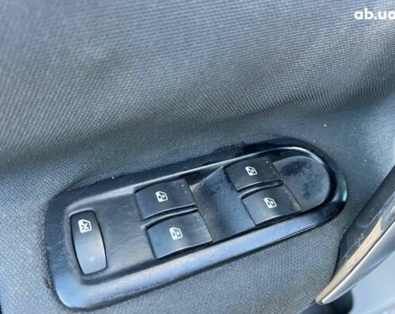 Сірий Рено Меган, об'ємом двигуна 2 л та пробігом 286 тис. км за 5790 $, фото 15 на Automoto.ua