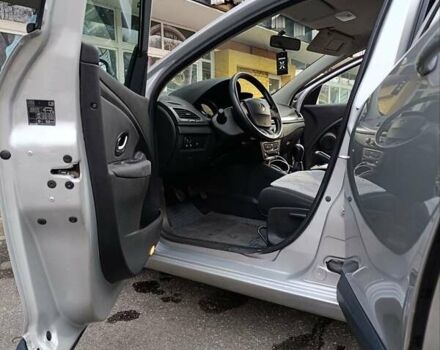 Серый Рено Меган, объемом двигателя 1.6 л и пробегом 176 тыс. км за 6700 $, фото 15 на Automoto.ua