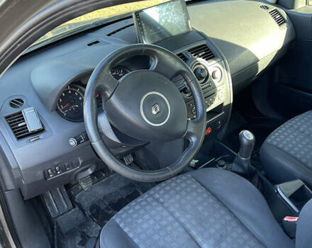 Серый Рено Меган, объемом двигателя 1.6 л и пробегом 188 тыс. км за 4400 $, фото 7 на Automoto.ua