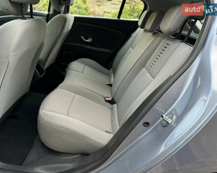 Серый Рено Меган, объемом двигателя 1.6 л и пробегом 153 тыс. км за 7650 $, фото 25 на Automoto.ua