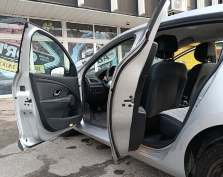 Сірий Рено Меган, об'ємом двигуна 1.6 л та пробігом 176 тис. км за 6700 $, фото 2 на Automoto.ua