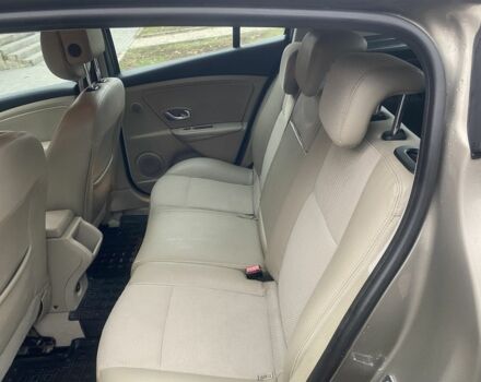 Сірий Рено Меган, об'ємом двигуна 1.5 л та пробігом 230 тис. км за 7000 $, фото 1 на Automoto.ua