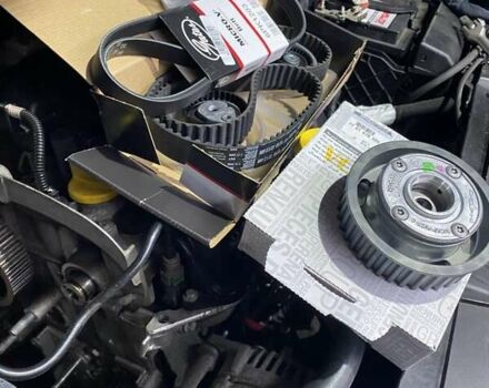 Сірий Рено Меган, об'ємом двигуна 1.6 л та пробігом 203 тис. км за 7450 $, фото 25 на Automoto.ua