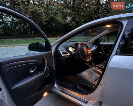 Сірий Рено Меган, об'ємом двигуна 1.6 л та пробігом 199 тис. км за 6200 $, фото 4 на Automoto.ua