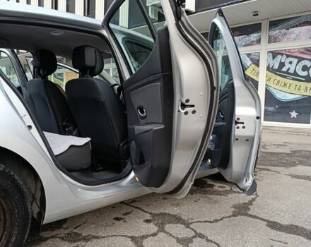 Сірий Рено Меган, об'ємом двигуна 1.6 л та пробігом 176 тис. км за 6700 $, фото 1 на Automoto.ua
