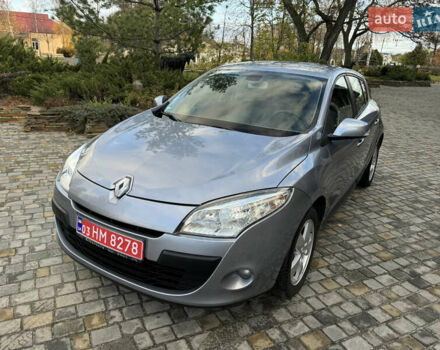 Серый Рено Меган, объемом двигателя 1.6 л и пробегом 153 тыс. км за 7650 $, фото 6 на Automoto.ua