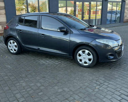 Рено Меган 2008 в Владимир-Волынский на Automoto.ua Серый Рено Меган, объемом двигателя 1.5 л и пробегом 248 тыс. км за 6100 $, фото 3 на Automoto.ua