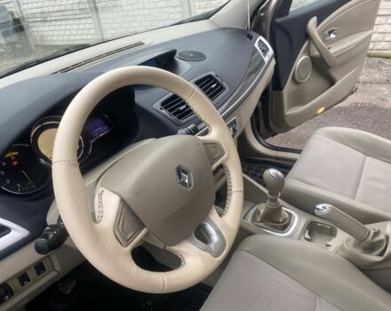 Сірий Рено Меган, об'ємом двигуна 1.5 л та пробігом 230 тис. км за 7000 $, фото 11 на Automoto.ua