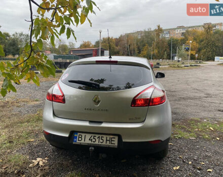 Серый Рено Меган, объемом двигателя 1.5 л и пробегом 235 тыс. км за 5300 $, фото 4 на Automoto.ua
