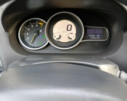 Сірий Рено Меган, об'ємом двигуна 1.6 л та пробігом 176 тис. км за 6700 $, фото 7 на Automoto.ua