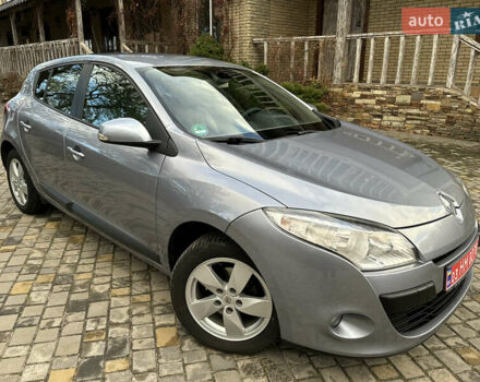 Серый Рено Меган, объемом двигателя 1.6 л и пробегом 153 тыс. км за 7650 $, фото 16 на Automoto.ua