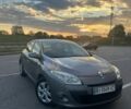 Серый Рено Меган, объемом двигателя 1.6 л и пробегом 155 тыс. км за 5500 $, фото 1 на Automoto.ua