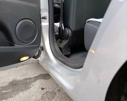 Серый Рено Меган, объемом двигателя 1.6 л и пробегом 176 тыс. км за 6700 $, фото 18 на Automoto.ua