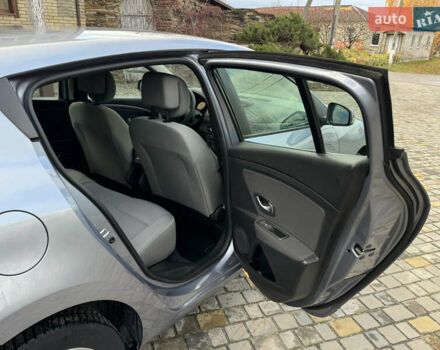 Серый Рено Меган, объемом двигателя 1.6 л и пробегом 153 тыс. км за 7650 $, фото 29 на Automoto.ua