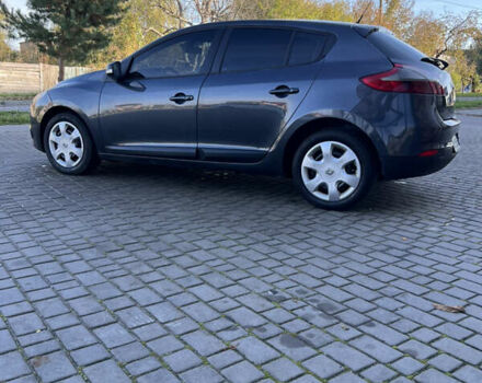 Рено Меган 2008 в Владимир-Волынский на Automoto.ua Серый Рено Меган, объемом двигателя 1.5 л и пробегом 248 тыс. км за 6100 $, фото 8 на Automoto.ua