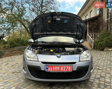 Серый Рено Меган, объемом двигателя 1.6 л и пробегом 153 тыс. км за 7650 $, фото 41 на Automoto.ua