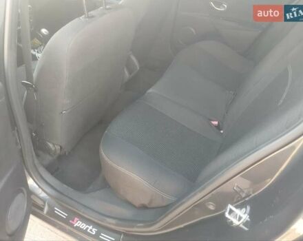 Рено Меган 2008 в Днепре (Днепропетровске) на Automoto.ua Серый Рено Меган, объемом двигателя 1.46 л и пробегом 330 тыс. км за 6500 $, фото 5 на Automoto.ua