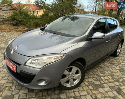 Серый Рено Меган, объемом двигателя 1.6 л и пробегом 153 тыс. км за 7650 $, фото 1 на Automoto.ua