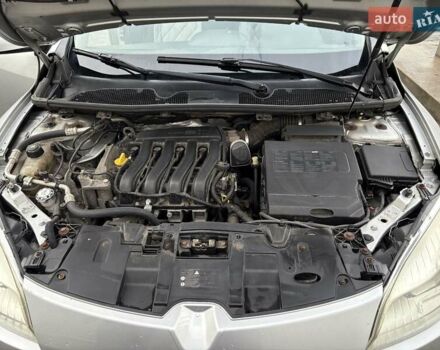 Серый Рено Меган, объемом двигателя 1.6 л и пробегом 176 тыс. км за 6700 $, фото 21 на Automoto.ua