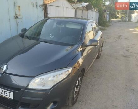 Рено Меган 2008 в Днепре (Днепропетровске) на Automoto.ua Серый Рено Меган, объемом двигателя 1.46 л и пробегом 330 тыс. км за 6500 $, фото 2 на Automoto.ua