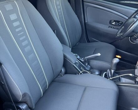 Серый Рено Меган, объемом двигателя 1.5 л и пробегом 248 тыс. км за 5999 $, фото 6 на Automoto.ua