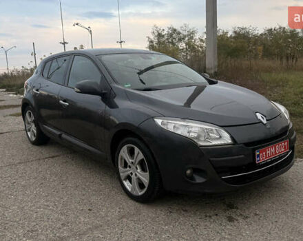 Рено Меган 2008 в Харькове на Automoto.ua Серый Рено Меган, объемом двигателя 1.6 л и пробегом 192 тыс. км за 6000 $, фото 1 на Automoto.ua