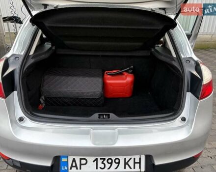 Серый Рено Меган, объемом двигателя 1.6 л и пробегом 176 тыс. км за 6700 $, фото 6 на Automoto.ua