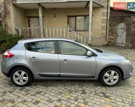 Серый Рено Меган, объемом двигателя 1.6 л и пробегом 153 тыс. км за 7650 $, фото 11 на Automoto.ua