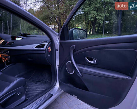 Сірий Рено Меган, об'ємом двигуна 1.6 л та пробігом 199 тис. км за 6200 $, фото 7 на Automoto.ua