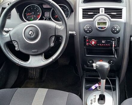 Серый Рено Меган, объемом двигателя 1.6 л и пробегом 204 тыс. км за 3800 $, фото 4 на Automoto.ua