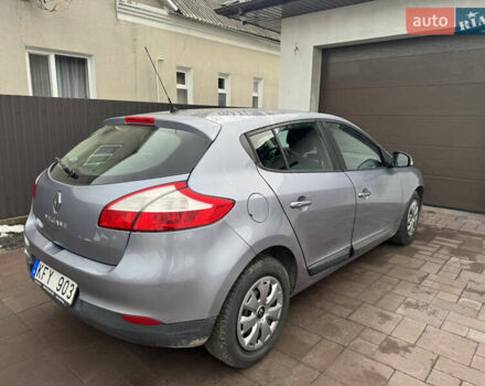 Серый Рено Меган, объемом двигателя 1.6 л и пробегом 200 тыс. км за 6250 $, фото 3 на Automoto.ua