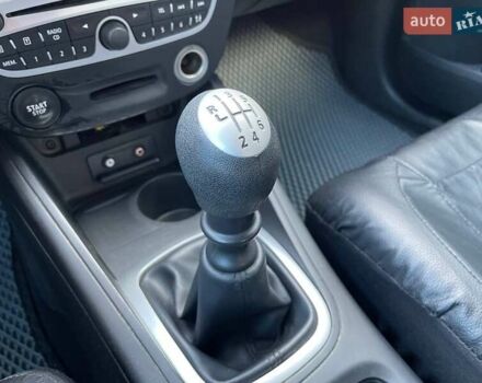Рено Меган 2009 в Киеве на Automoto.ua Серый Рено Меган, объемом двигателя 1.46 л и пробегом 339 тыс. км за 7250 $, фото 23 на Automoto.ua