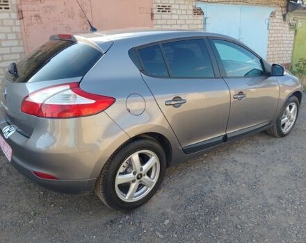 Серый Рено Меган, объемом двигателя 1.6 л и пробегом 203 тыс. км за 6990 $, фото 3 на Automoto.ua