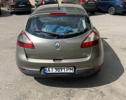 Сірий Рено Меган, об'ємом двигуна 1.5 л та пробігом 321 тис. км за 5500 $, фото 4 на Automoto.ua