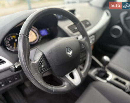 Сірий Рено Меган, об'ємом двигуна 2 л та пробігом 160 тис. км за 7499 $, фото 23 на Automoto.ua