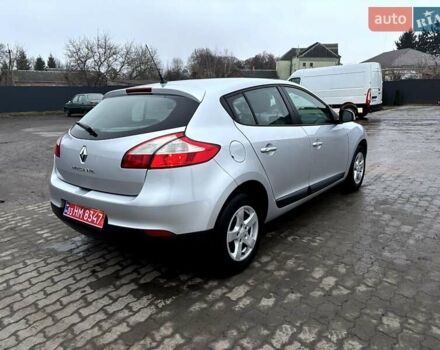 Сірий Рено Меган, об'ємом двигуна 1.6 л та пробігом 265 тис. км за 6100 $, фото 21 на Automoto.ua