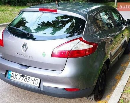 Рено Меган 2009 в Харькове на Automoto.ua Серый Рено Меган, объемом двигателя 1.6 л и пробегом 199 тыс. км за 6500 $, фото 3 на Automoto.ua