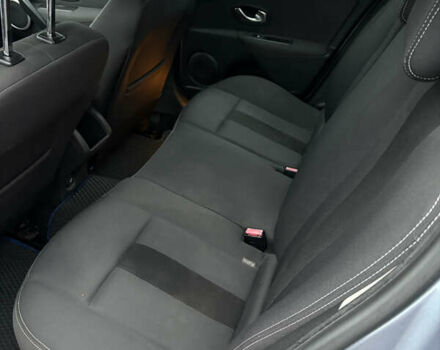 Сірий Рено Меган, об'ємом двигуна 1.5 л та пробігом 273 тис. км за 5850 $, фото 7 на Automoto.ua