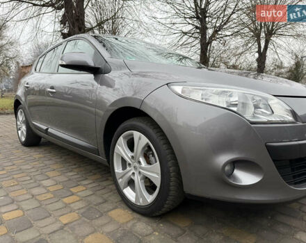 Сірий Рено Меган, об'ємом двигуна 1.6 л та пробігом 156 тис. км за 8350 $, фото 10 на Automoto.ua