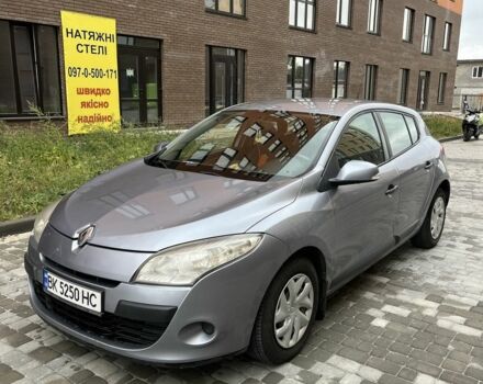 Рено Меган 2009 в Нетешине на Automoto.ua Серый Рено Меган, объемом двигателя 1.5 л и пробегом 333 тыс. км за 5100 $, фото 11 на Automoto.ua