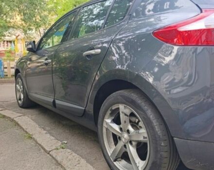 Серый Рено Меган, объемом двигателя 2 л и пробегом 210 тыс. км за 5000 $, фото 2 на Automoto.ua