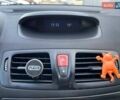 Рено Меган 2009 в Киеве на Automoto.ua Серый Рено Меган, объемом двигателя 1.46 л и пробегом 339 тыс. км за 7250 $, фото 19 на Automoto.ua