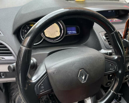 Серый Рено Меган, объемом двигателя 1.46 л и пробегом 333 тыс. км за 5200 $, фото 10 на Automoto.ua