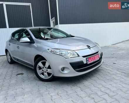 Серый Рено Меган, объемом двигателя 1.6 л и пробегом 144 тыс. км за 6699 $, фото 12 на Automoto.ua