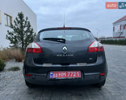 Серый Рено Меган, объемом двигателя 1.5 л и пробегом 249 тыс. км за 5900 $, фото 4 на Automoto.ua