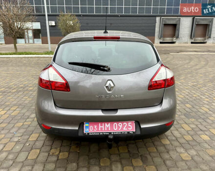 Сірий Рено Меган, об'ємом двигуна 1.6 л та пробігом 156 тис. км за 8350 $, фото 3 на Automoto.ua