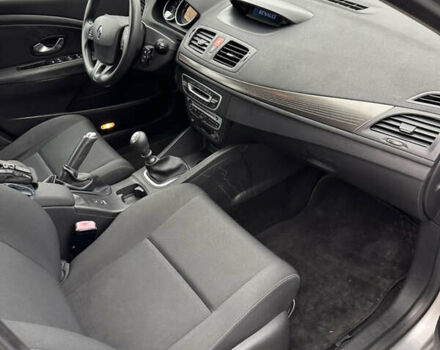 Серый Рено Меган, объемом двигателя 1.6 л и пробегом 170 тыс. км за 6500 $, фото 15 на Automoto.ua
