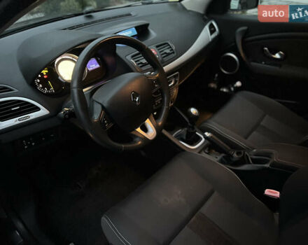 Серый Рено Меган, объемом двигателя 1.5 л и пробегом 249 тыс. км за 5900 $, фото 8 на Automoto.ua