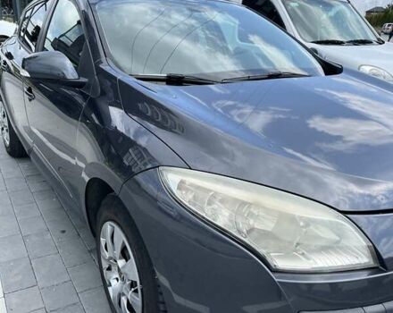 Сірий Рено Меган, об'ємом двигуна 1.6 л та пробігом 190 тис. км за 6800 $, фото 4 на Automoto.ua